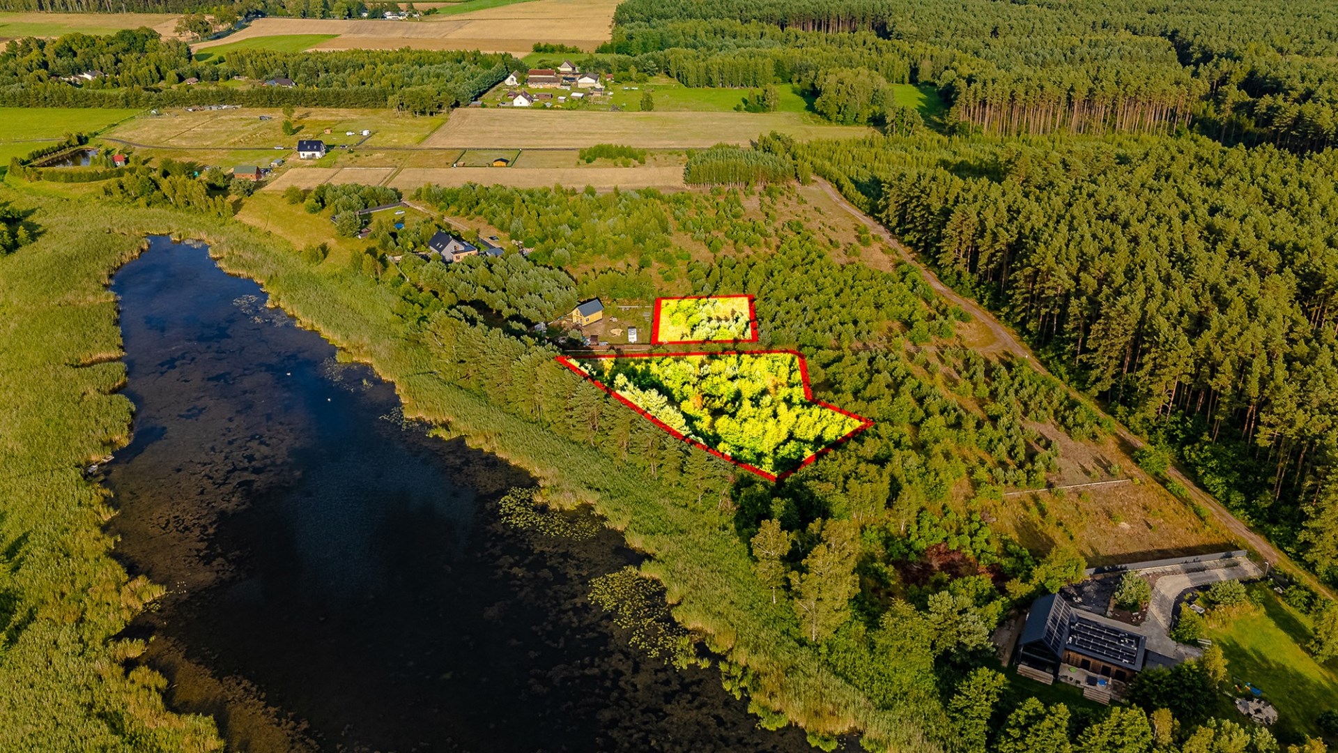 Działka na sprzedaż